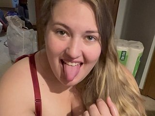 HOT bbw Wed Blowjob Pay off Cum!!  less a smile
