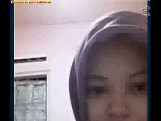 floosie hijab malese 1